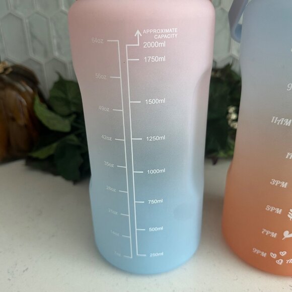 2-Pack Gradient Motivational Water Bottles With Time Markers & Flip Lids 64oz BP - Picture 2 of 5